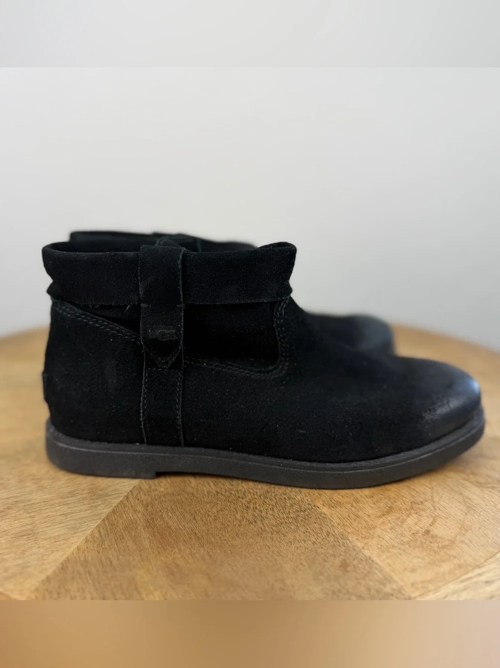 •UGG• Josefene Suede Ankle Bootie Side Zipper Black Cuff